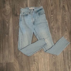 Levi 721 High Rise Skinny